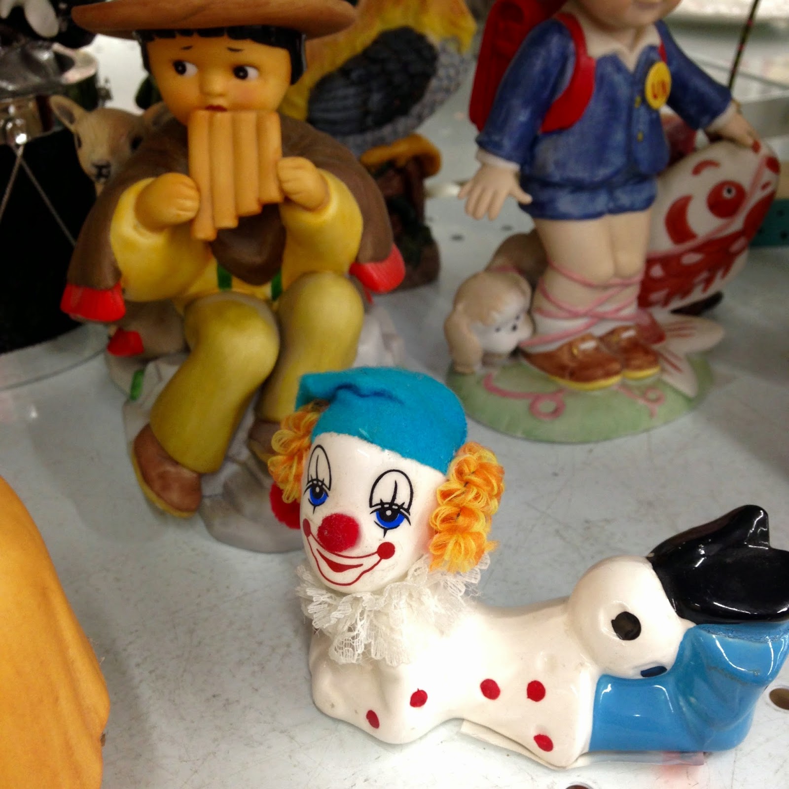 TWELVE MORE WEIRD RECORDS & KNICKKNACKS FROM THE VALUE VILLAGE