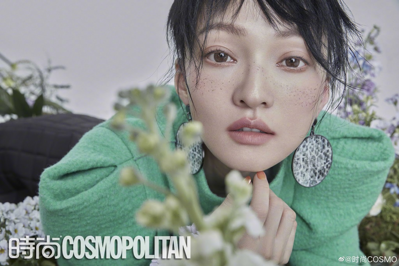 Angela zhang scientist. Анджела чан. Angela chang. Конни чанг. Angela певица тайвань.