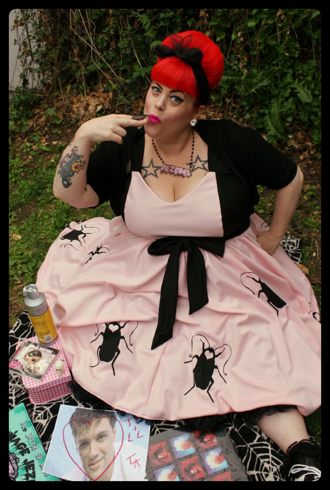 Fatshion Peepshow Candy Strike Plus Size Hairspray Roach Dress