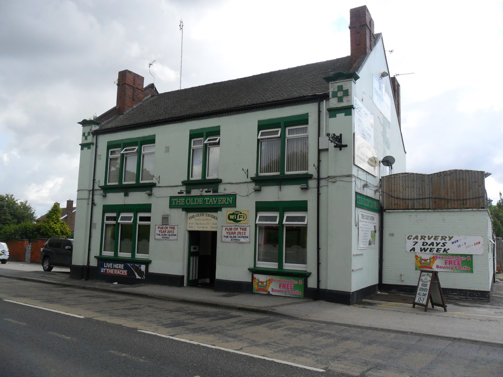 The Never Ending Pub Crawl Pontefract,Castleford plus a few in Leeds Crawl 29th July 2015