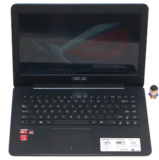 Laptop ASUS X454Y AMD A8 Bekas di Malang