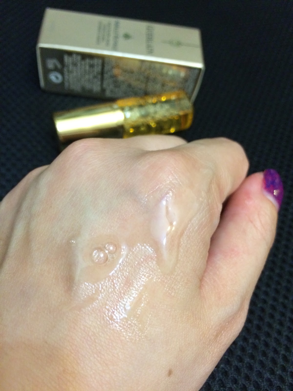 Makeup Secret GUERLAIN 嬌蘭蜂皇緊緻活肌 Face oil. 別買!