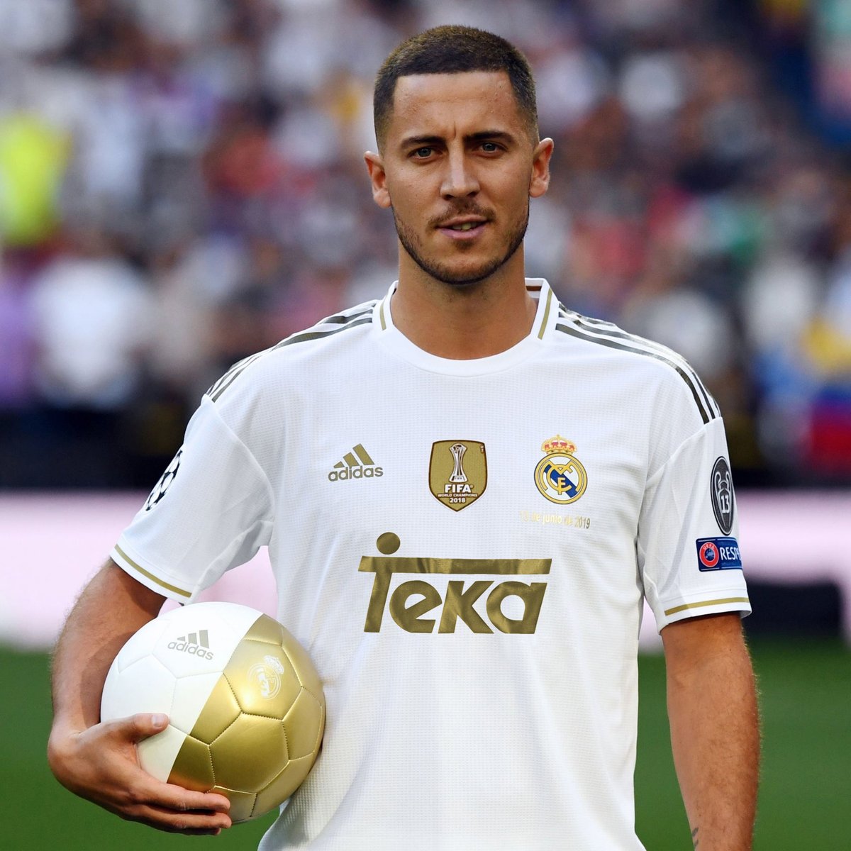 Caucho Independiente Profesión Better? Adidas Real Madrid 19-20 Home Kit With Classic Sponsor & Centered  World Cup Winners Badge - Footy Headlines