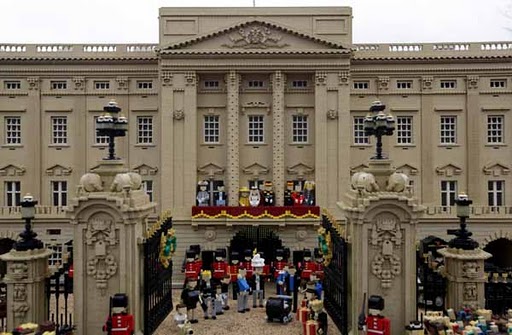 Clip Art And Picture Royal Wedding In Legos Amazing Art