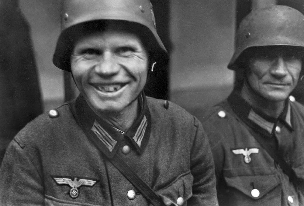 german-soldiers-eastern-front-1941.jpg