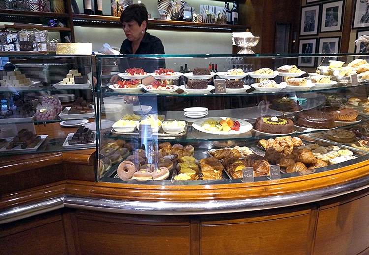 Euriental - luxury travel & style, Florence, Italy, Roberto Cavalli cafe