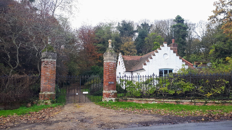 Gatehouse to the former Spixworth Hall