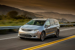 chrysler pacifica advisor