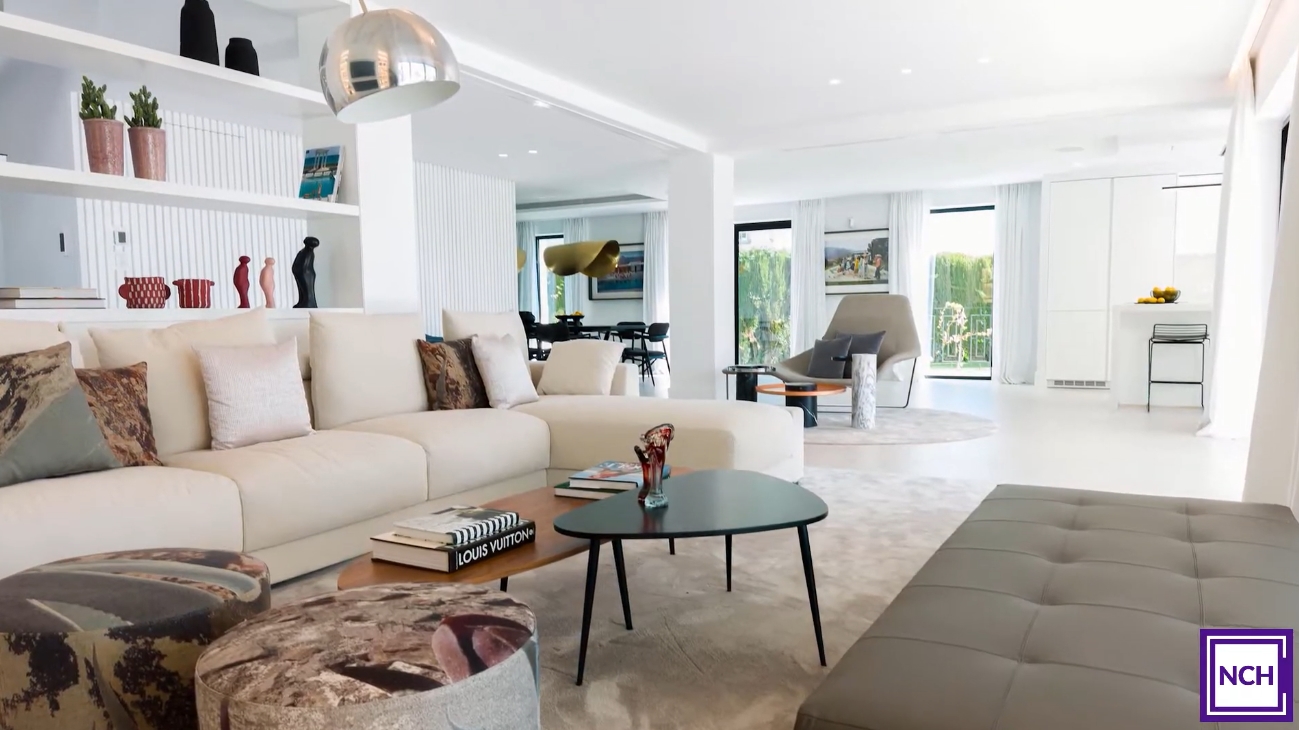 26 Photos vs. Contemporary Elegant Villa in Nueva Andalucía, Marbella - Luxury Home & Interior Design Tour 26 Photos vs. Contemporary Elegant Villa in Nueva Andalucía, Marbella - Luxury Home & Interior Design Tour