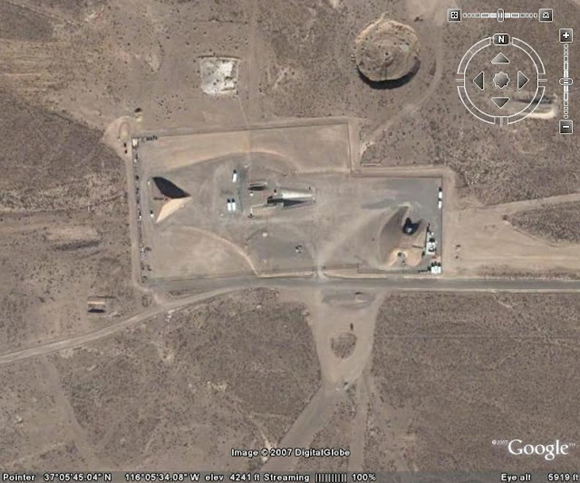 Construyen una enorme pirámide extraterrestre en el Area 51