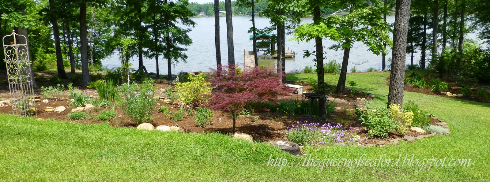 The Queen of Seaford Mulch, Mulch and More Mulch