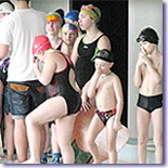 юные спортсмены – Дню подводника: соревнования по скоростному плаванию в ластах в дзержинске!