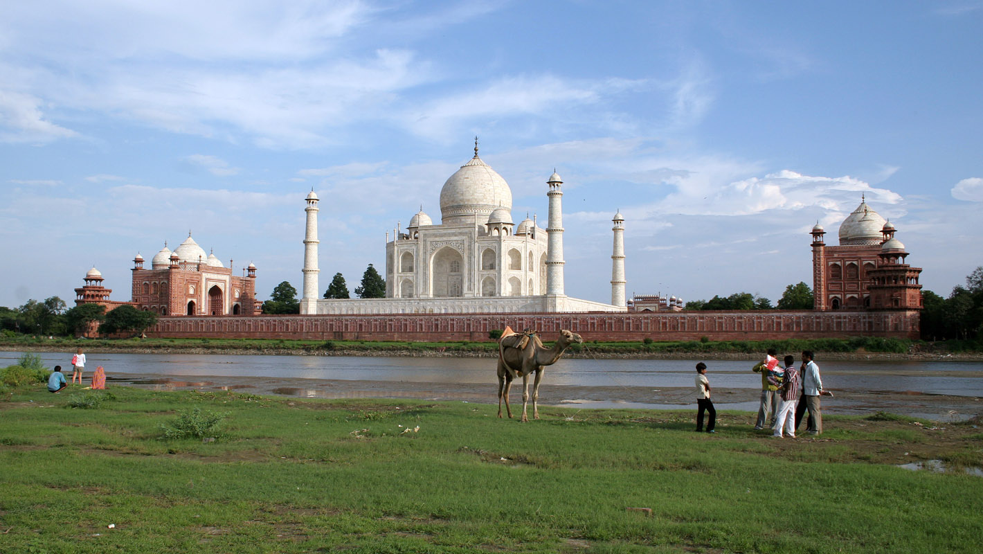 Yamuna River Beside Taj Mahal - Tourisam Places in India