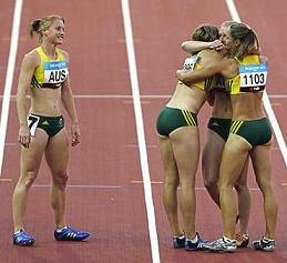 female-sprinters.jpg