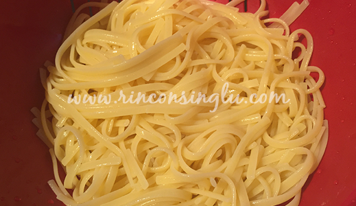 Tallarines Gallo sin gluten con salsa Jerez pastas gallo sin gluten