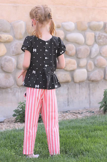 Sweet outfit with Polka Dot Peplum Top, Trendsetter Joggers and free little girl purse pattern