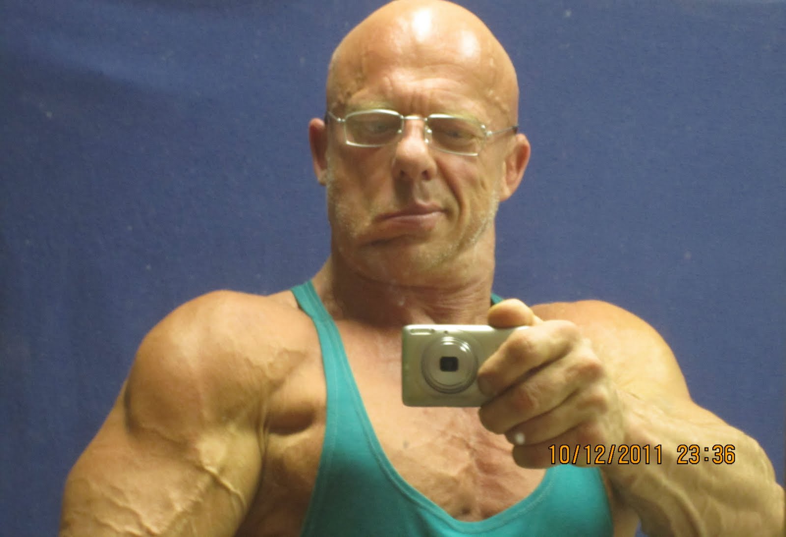 Andreas%2BCahling%2Bat%2B58%2B-%2BOct%2B2011%2B-%2B60%2Bdays%2Bto%2Bgo.%2BIFBB%2BPro%2BWorld%2BMasters%2BChampionsh%25E2%2580%258Bip..JPG