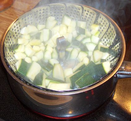 Do You Need A Steamer Pot To Properly Steam Food?