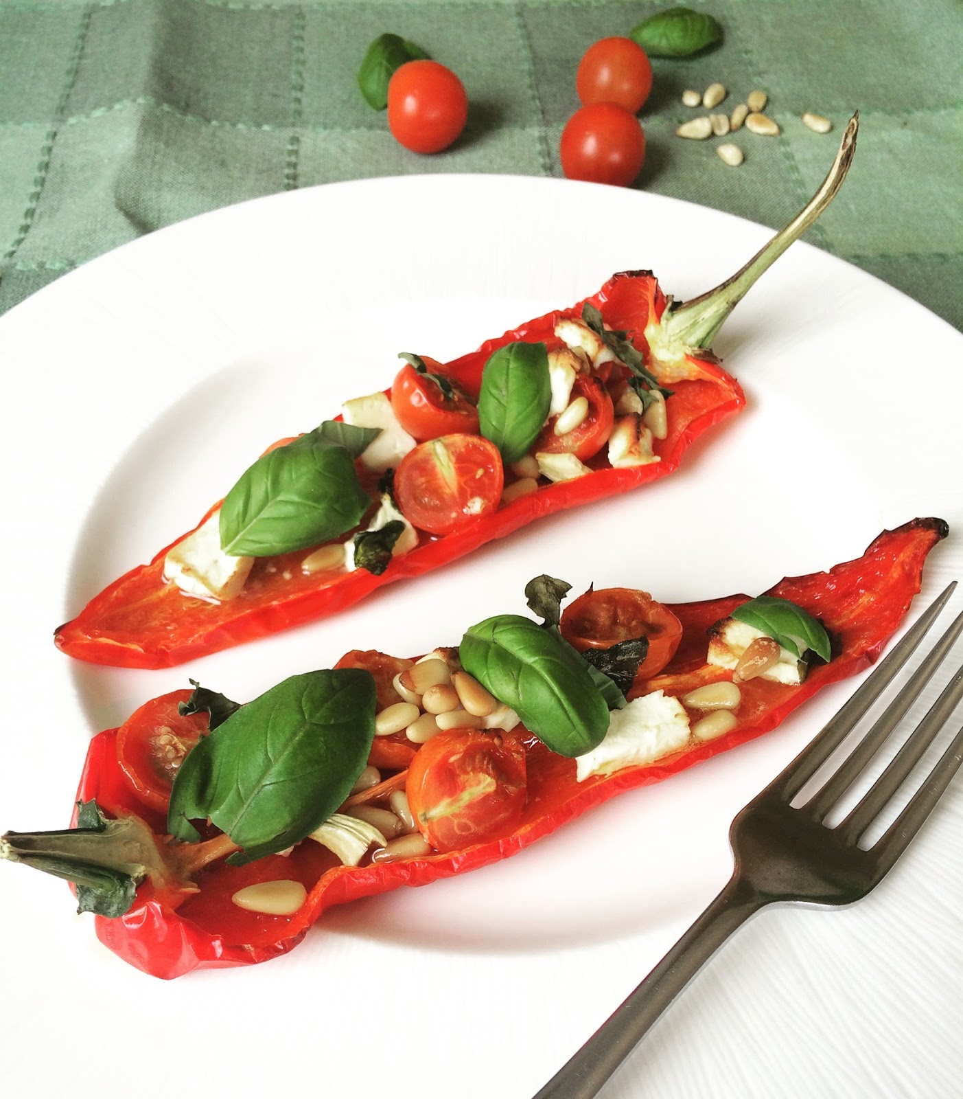 dishes4ibs Low Fodmap Long pointed Sweet Red Pepper with Feta and Tomatoes