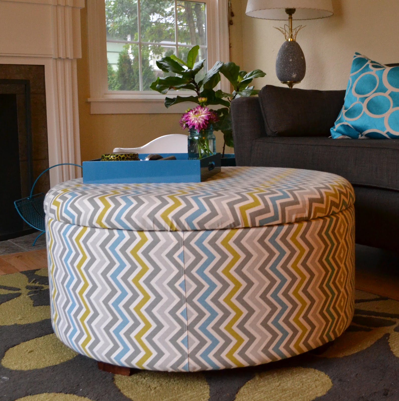 nicolebvintage Target Ottoman MakeOver
