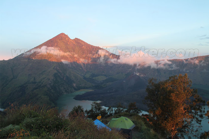 rinjani trekking