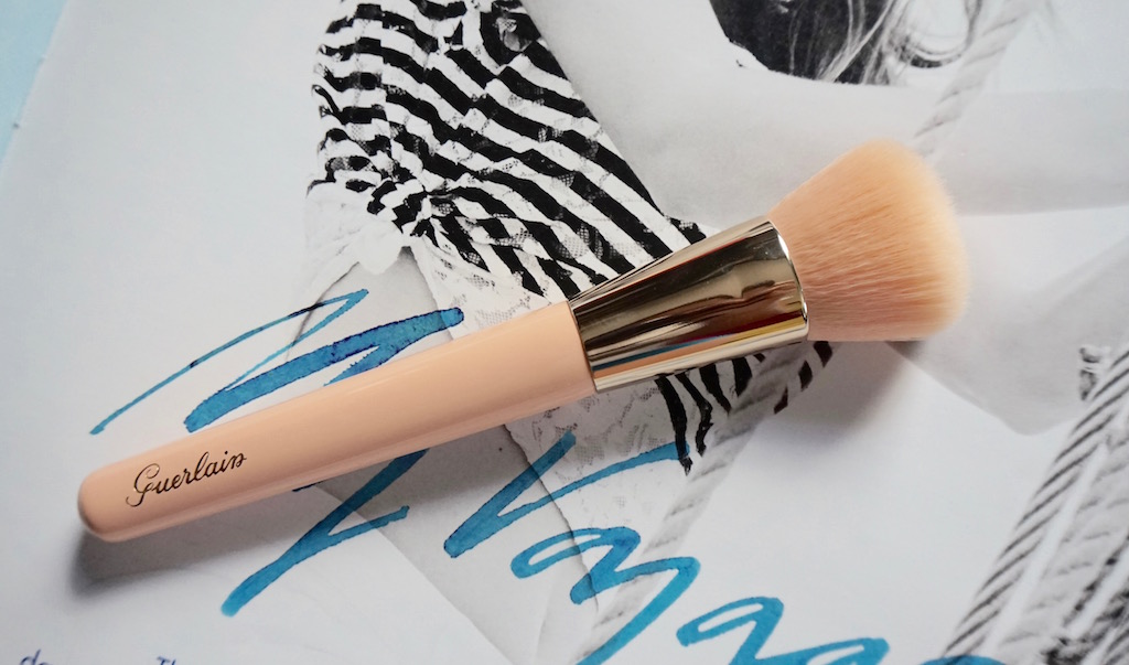 Guerlain The Foundation Brush Review + Price The Beauty Junkee