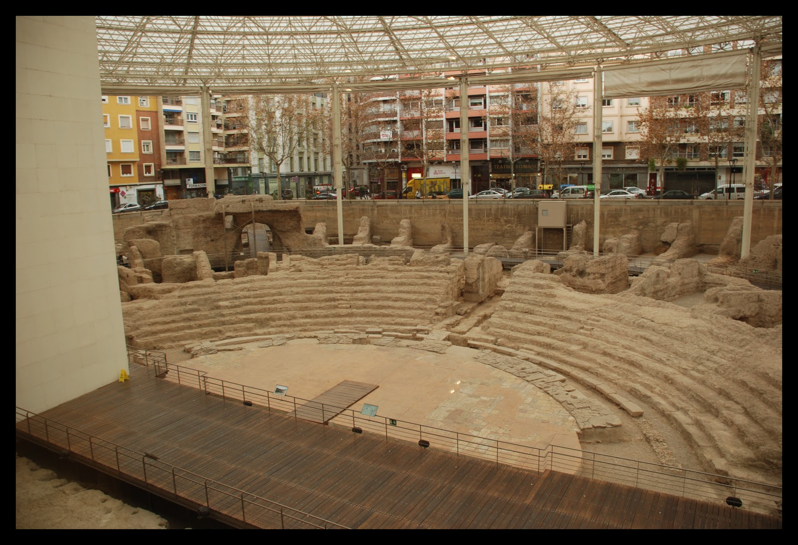 Mundo clásico. Teatro Romano en Zaragoza. Mundo clásico. Teatro Romano en Zaragoza.