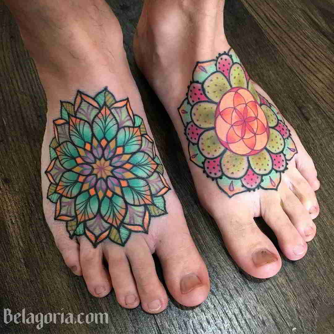 Un tatuaje new School para mujer muy colorido