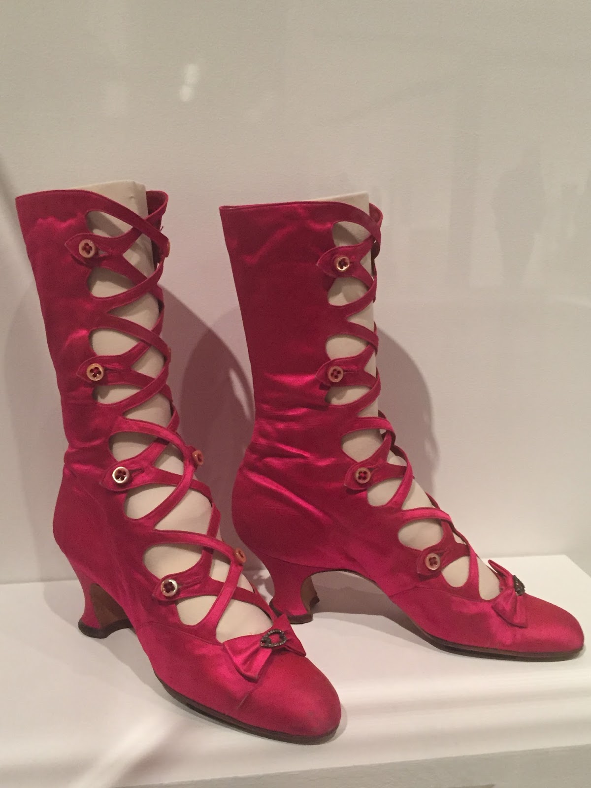 Reizen alarm Postbode SilkDamask : Red Silk Tango Boots