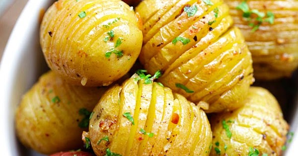 Garlic Roasted Potatoes #Recipe