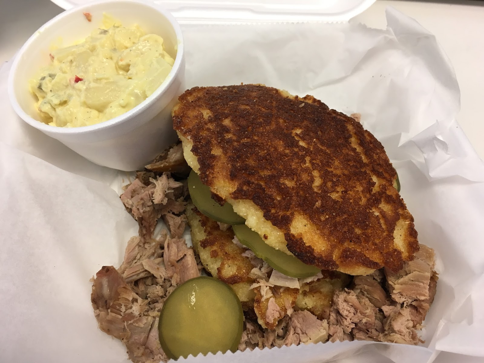 The Barbecue Fiend TJ's BarBQ & Fish (Nashville, TN)