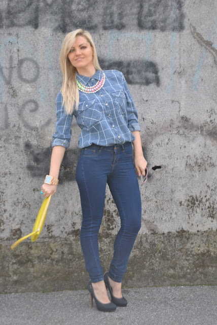 outfit camicia jeans come abbinare la camicia jeans abbinamenti camicia jeans denim shirt how to wear denim shirt how to combine denim shirt spring outfit outfit aprile 2016 outfit primaverili mariafelicia magno fashion blogger color block by felym fashion blogger italiane fashion blog italiani fashion blogger milano blogger italiane blogger italiane di moda blog di moda italiani ragazze bionde blonde hair blondie blonde girl fashion bloggers italy italian fashion bloggers influencer italiane italian influencer