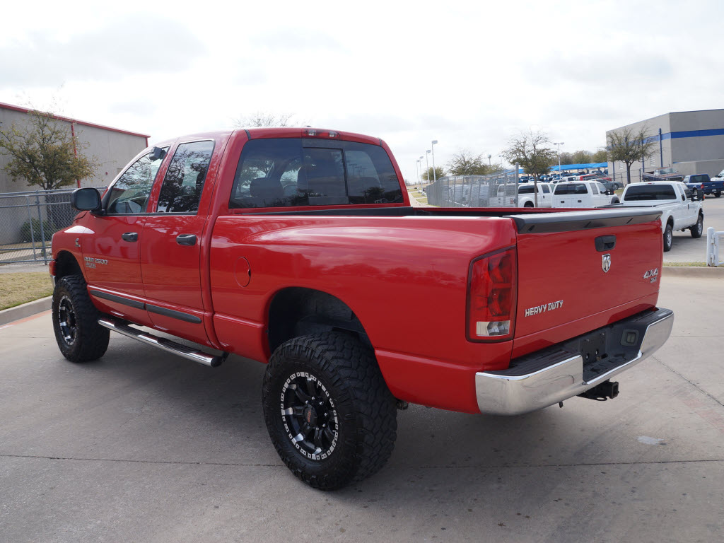 TDY Sales - 2006 Dodge Ram 2500 in Red. With 91,310 miles SLT 4x4 Nav