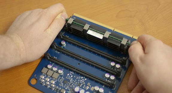 كيف تقوم بتثبيت ذاكرة RAM جديدة بجهازك