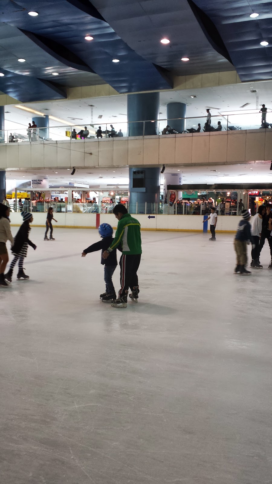 Living La Vida Loca Ice Skating Rink Manila (MOA Mall of Asia)