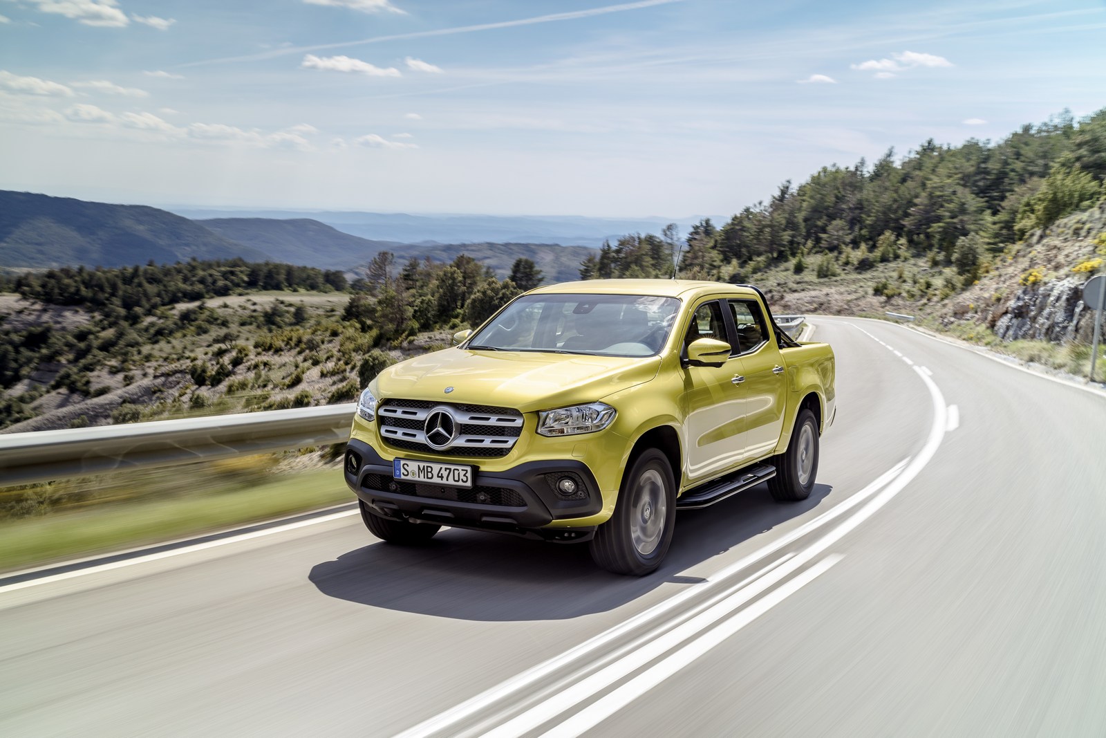 Mercedes X-Class