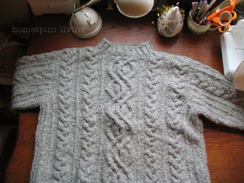 Homespun Living Making A Wool Cable Knit Pillow Cover In About An