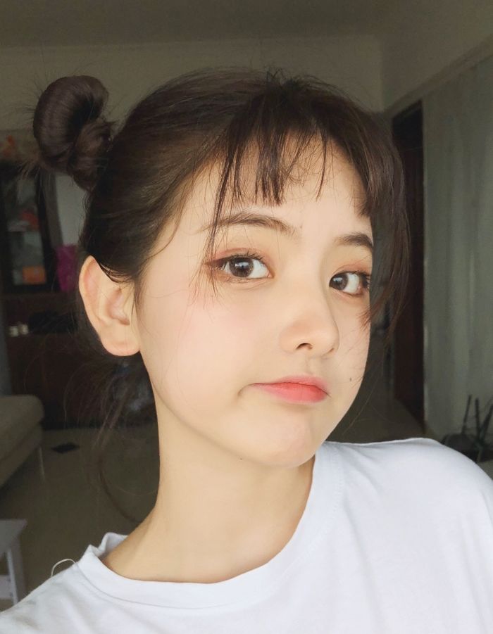 Nữ sinh 21 tuổi được mệnh danh ‘IU phiên bản Trung’ khiến con trai lẫn con gái xin gia nhập fanclub