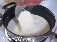 मिल्क पाउडर से बनाएं तिल की वर्फी - Milk Powder Til Barfi Recipe