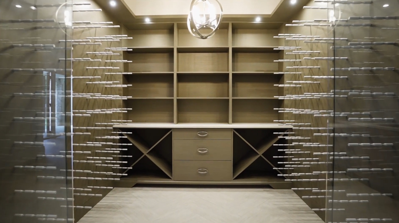 29 Photos vs. Mathers Residence, West Vancouver vs. Homes by Valentino Interior Design Tour
