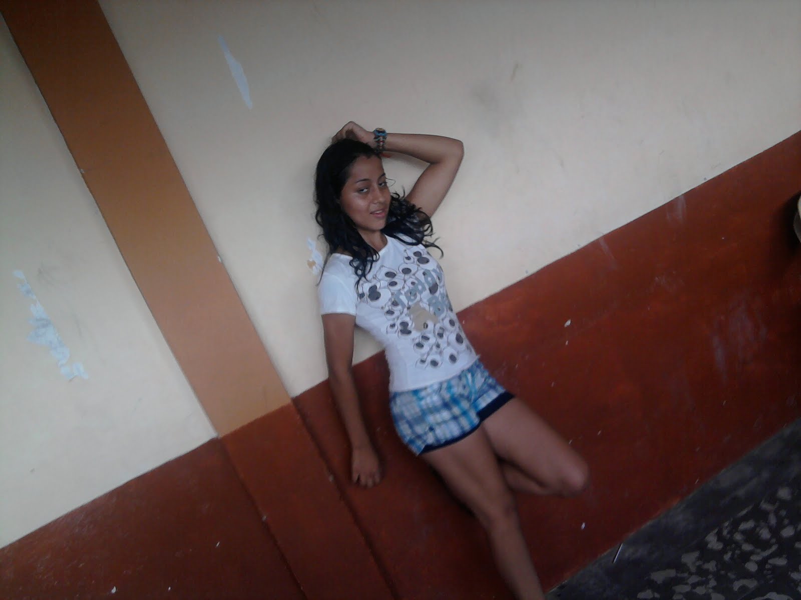 PROMO 2011 INSTITUCIÓN E. BARRIOS UNIDOS DEL SUR: MAYRA ALEJANDRA 