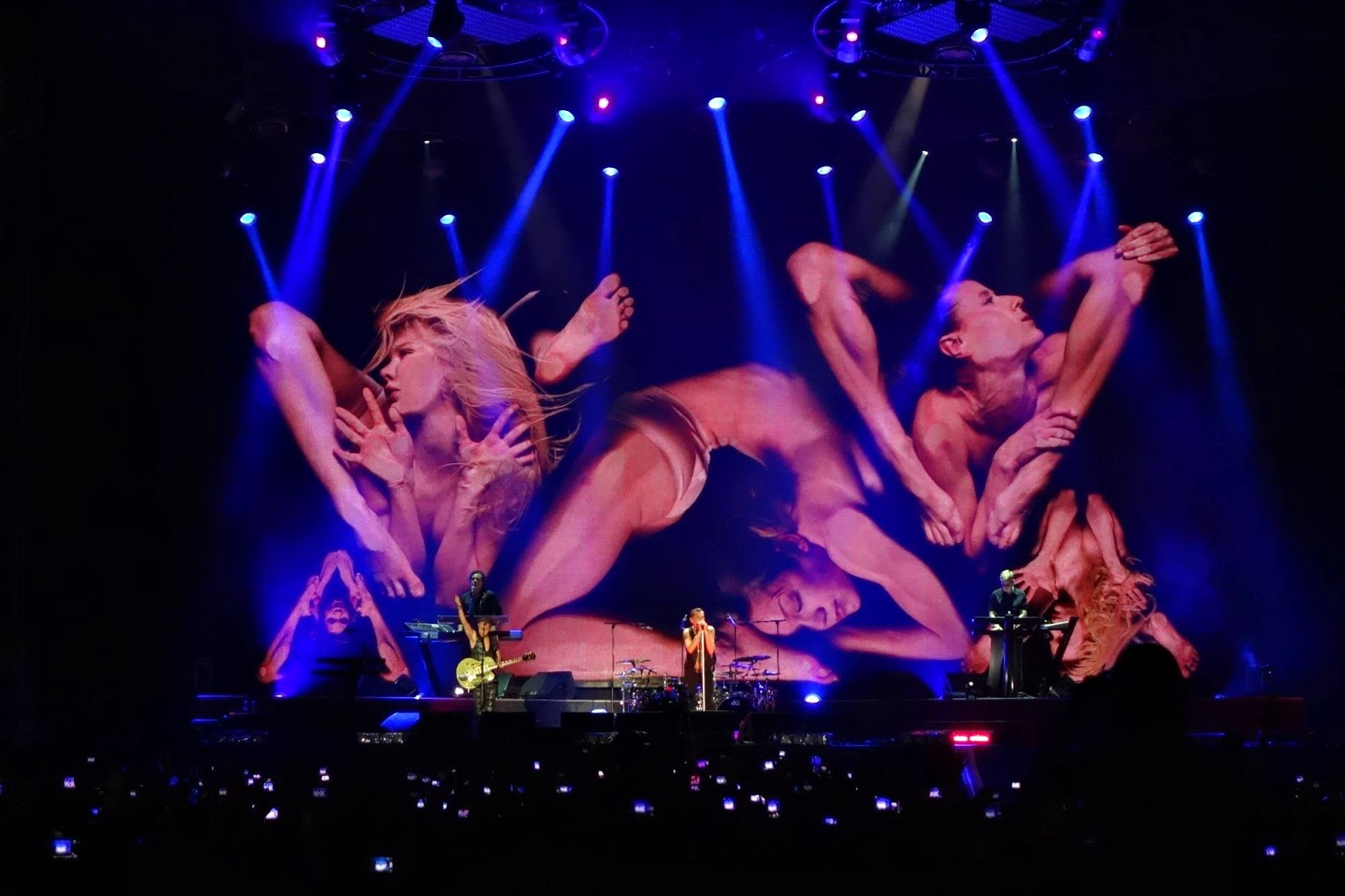 Depeche Mode - Tour Of The Universe. December 18th, 2009. Manchester, UK Depeche Mode - Tour Of The Universe. December 18th, 2009. Manchester, UK