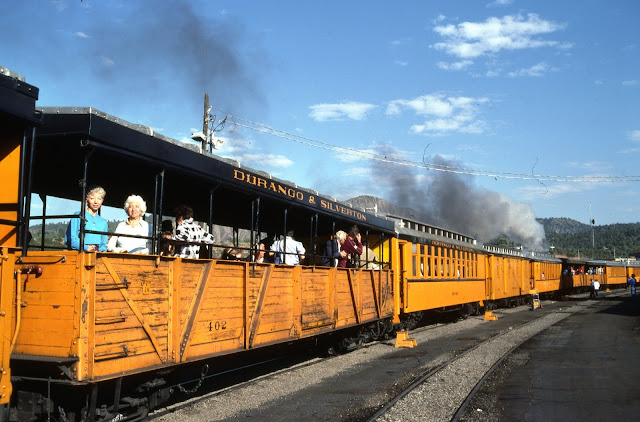 Durango and Silverton Narrow Gauge Railroad coloradoviews.filminspector.com