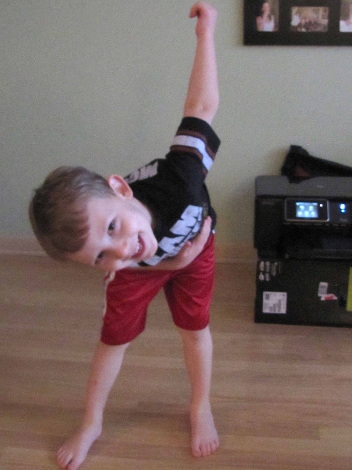 another-celebrated-dancing-bear-fiar-school-time-snippets