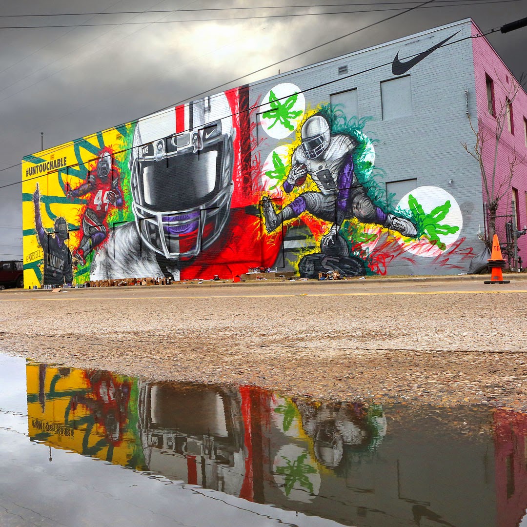 Our friend Madsteez recently spent some time in the lovely city of Dallas where he was invited by Nike to work on a new mural for the College Football Championships.
