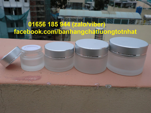 Hũ thủy tinh nắp bạc