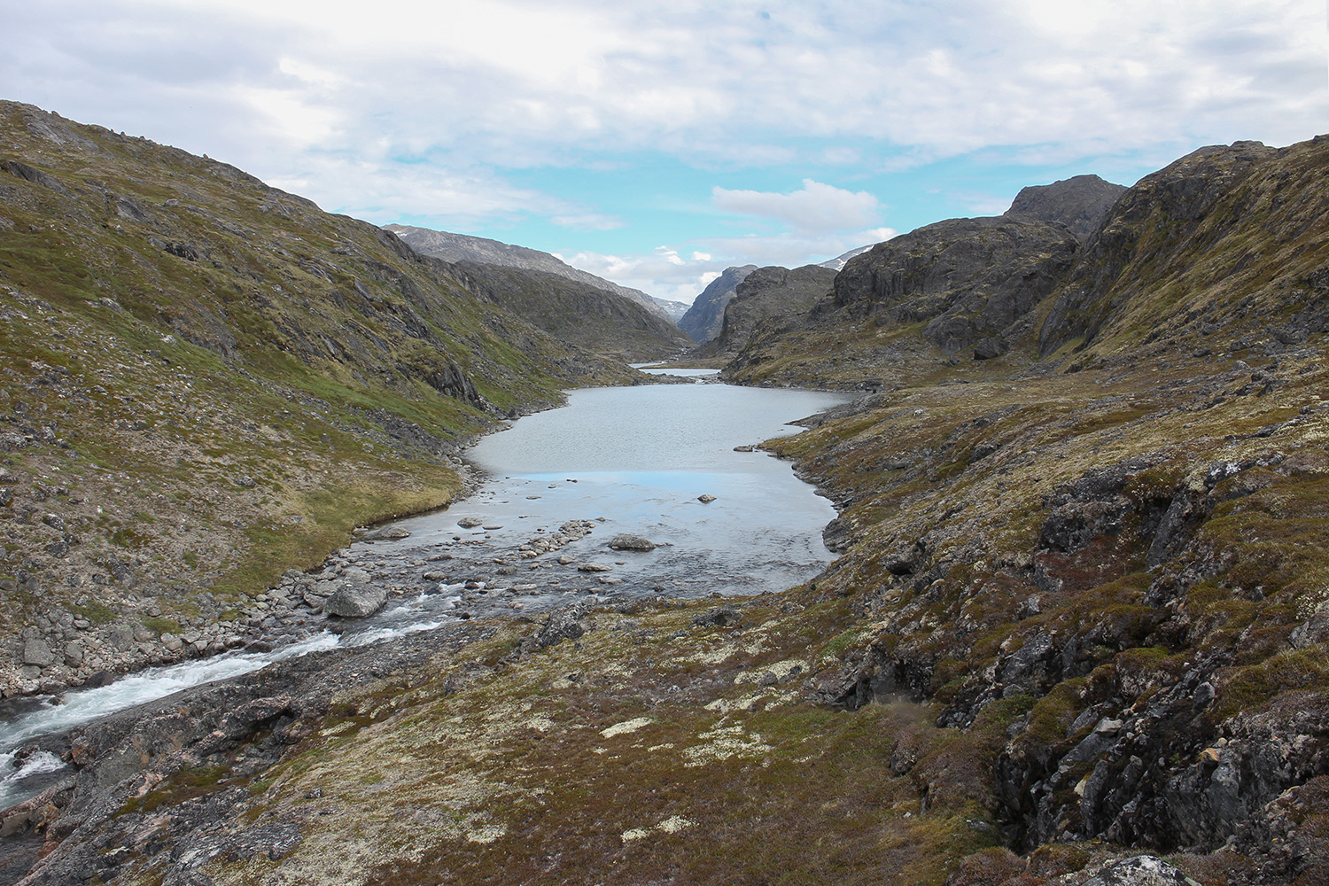 Minnerpaamikpiusinnaasoq Eqalugaarsuit