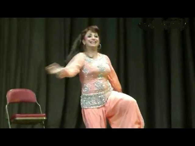 Bismillah Karan Nida Chaudhary Dance ~ Latest Punjabi Mujra New