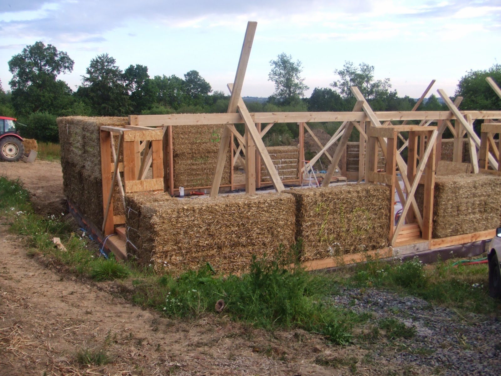 TY PLOUZ l'histoire de l'autoconstruction de notre maison en paille — free download