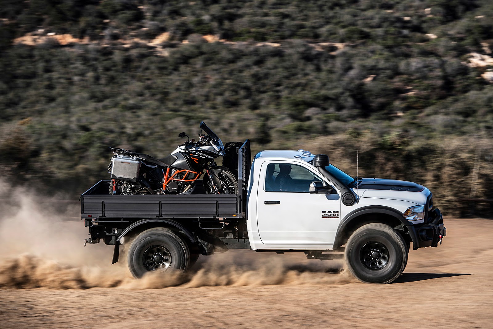 Dodge Ram 2500 AEV